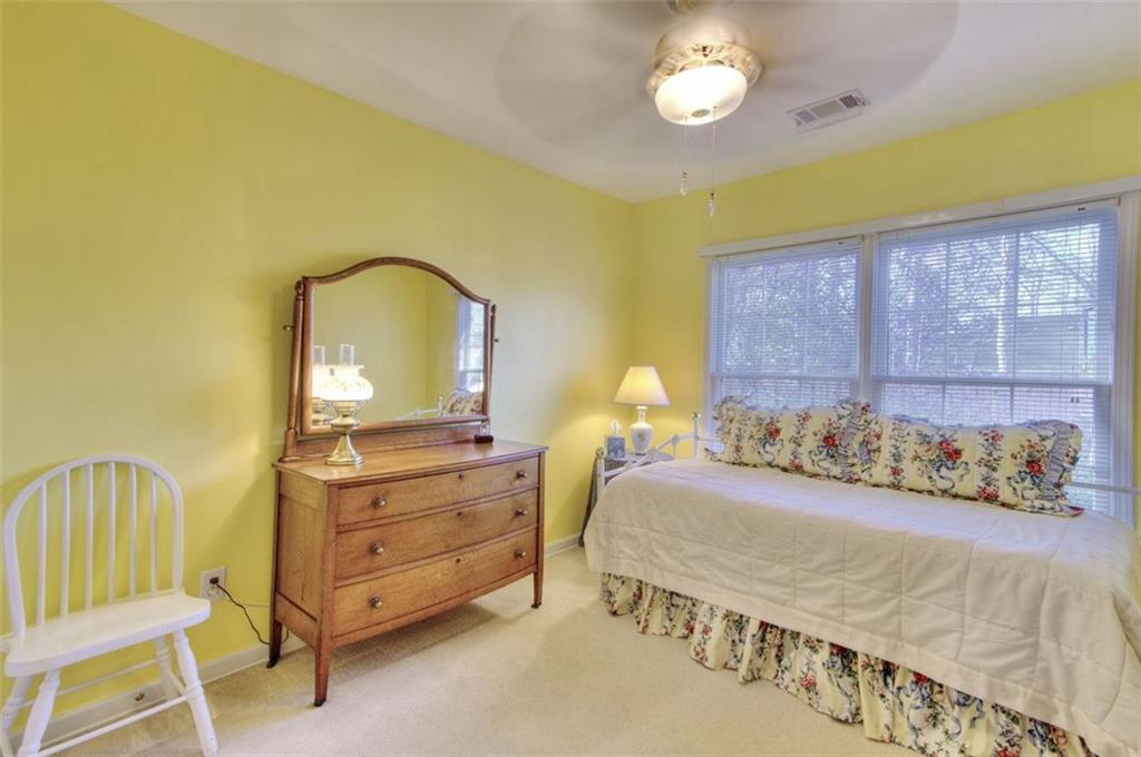 5045 Avala Park Lane, Peachtree Corners, Georgia image 34