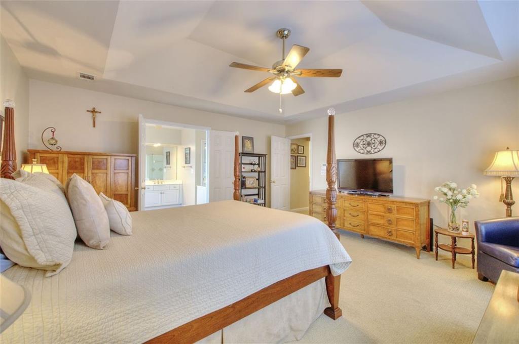 5045 Avala Park Lane, Peachtree Corners, Georgia image 24