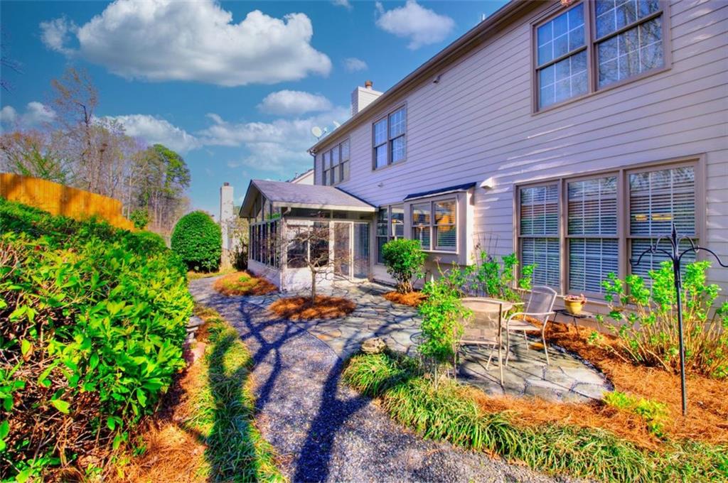 5045 Avala Park Lane, Peachtree Corners, Georgia image 43