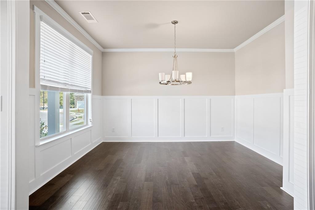 1450 Sunny Valley Lane