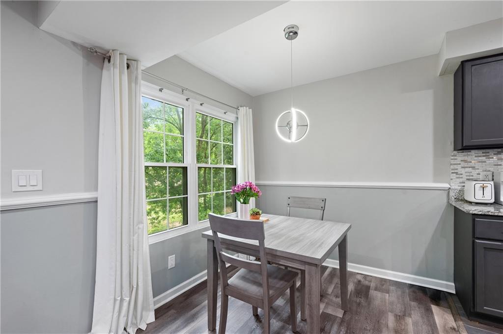 BELLEMEADE COMMONS - Residential
