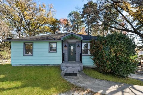 Apartment For Sale - 5211 Oakdale Road<br/> Smyrna, GA 30082