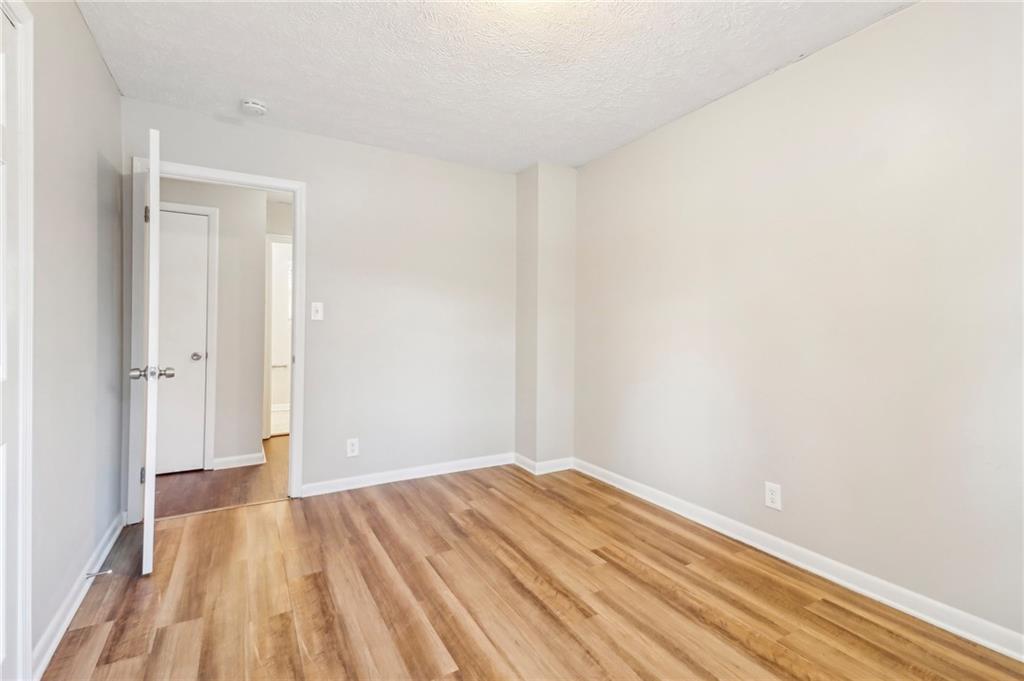 Valley Green - Residential