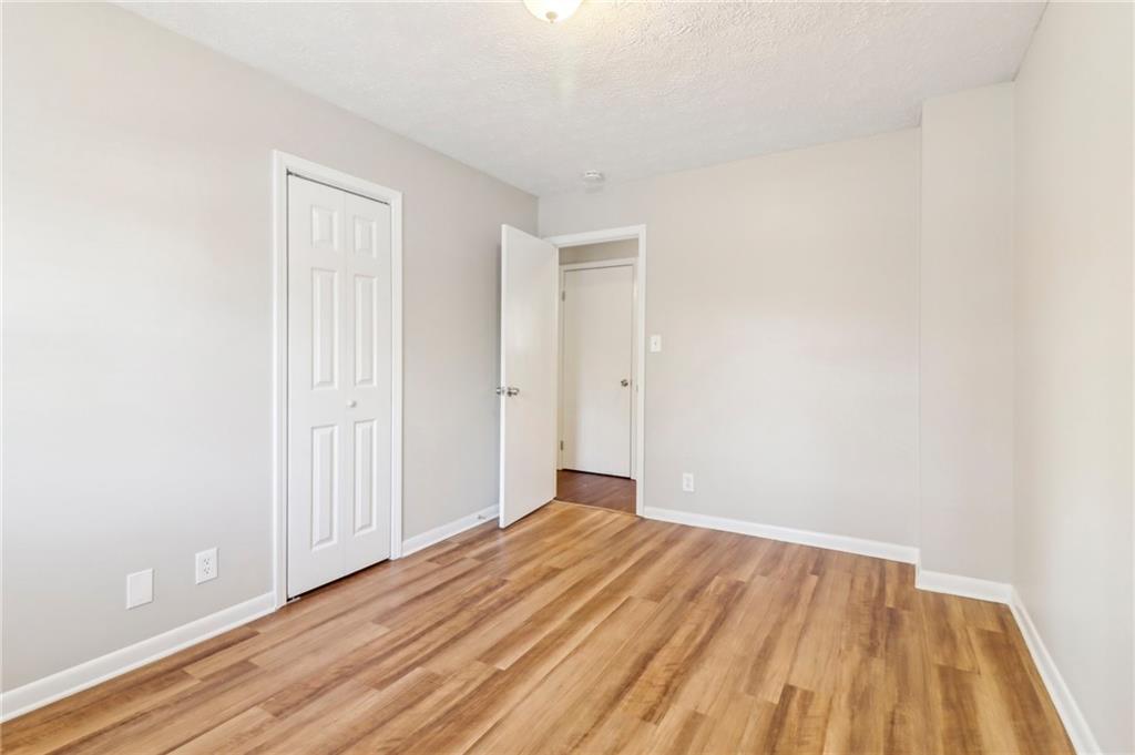 Valley Green - Residential