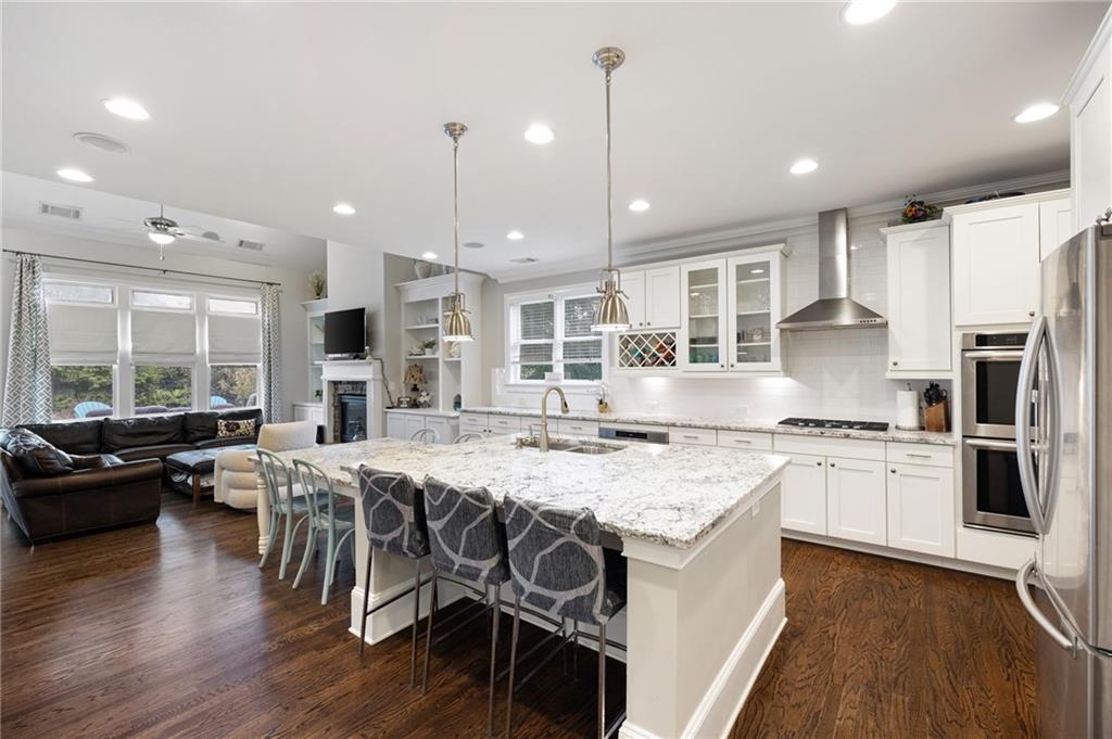 3496 Brookleigh Lane NE