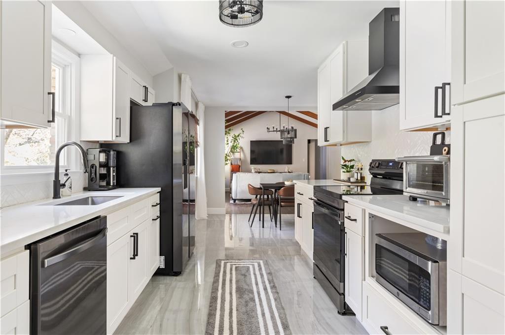 5925 Old Bill Cook Road