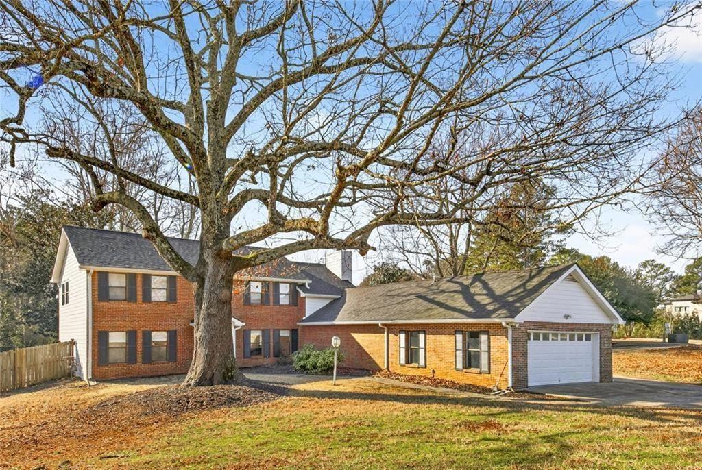 1056 Indian Hills Parkway NE