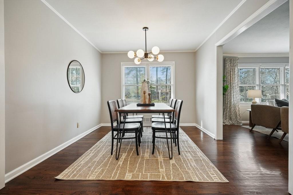 384 Stewart Avenue NW