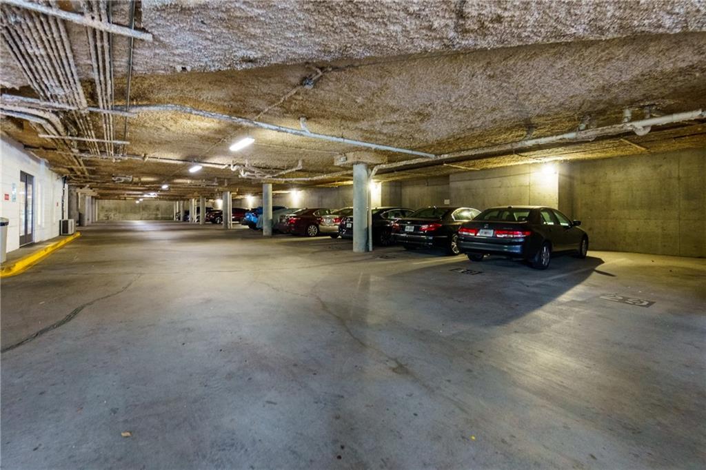 220 Renaissance Parkway NE 1111