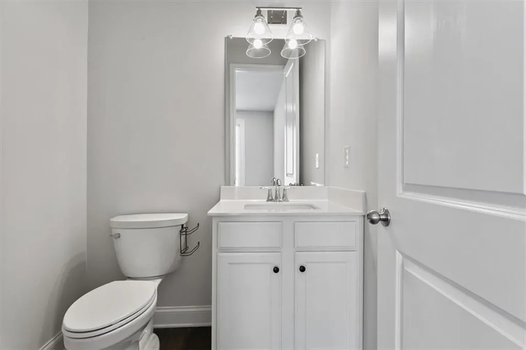 Doraville, Georgia 30360, United States, 4 Bedrooms Bedrooms, ,4 BathroomsBathrooms,Residential,Active,6998