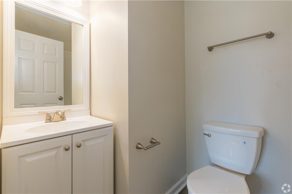 Jamestown Village - Residential Lease