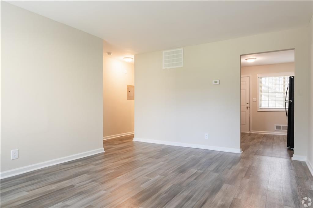Jamestown Village - Residential Lease