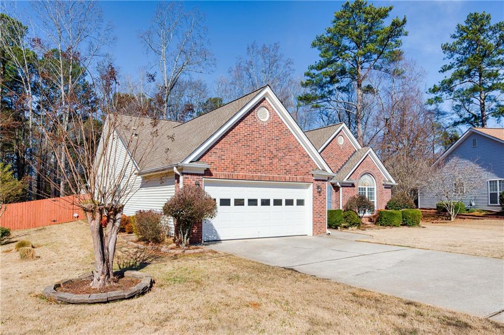 215 Morning Glen Drive