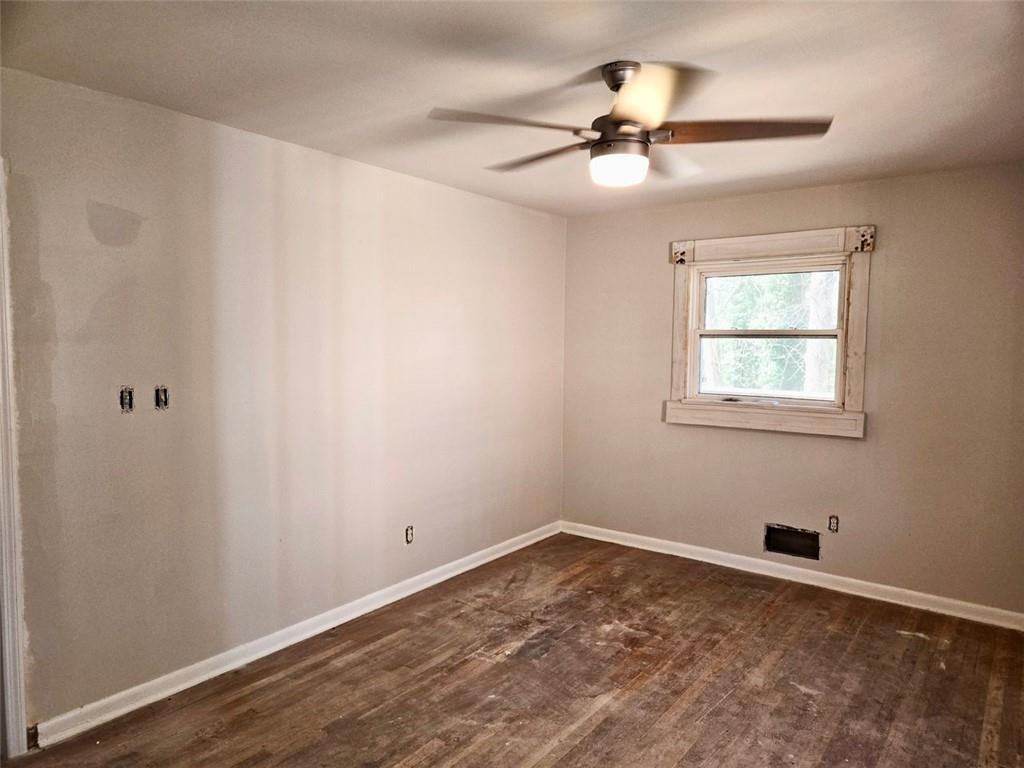 2348 Jones Road, Atlanta, Georgia image 6