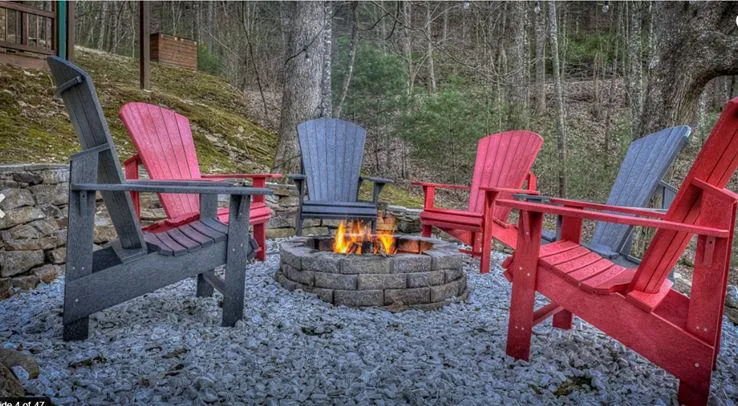 Blue Ridge, Georgia 30513, United States, 3 Bedrooms Bedrooms, ,3 BathroomsBathrooms,Residential,Active,170856