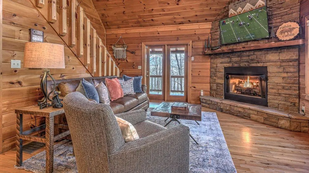 Blue Ridge, Georgia 30513, United States, 3 Bedrooms Bedrooms, ,3 BathroomsBathrooms,Residential,Active,170856