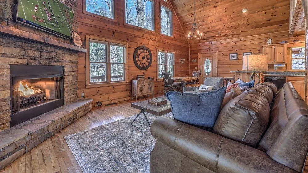 Blue Ridge, Georgia 30513, United States, 3 Bedrooms Bedrooms, ,3 BathroomsBathrooms,Residential,Active,170856