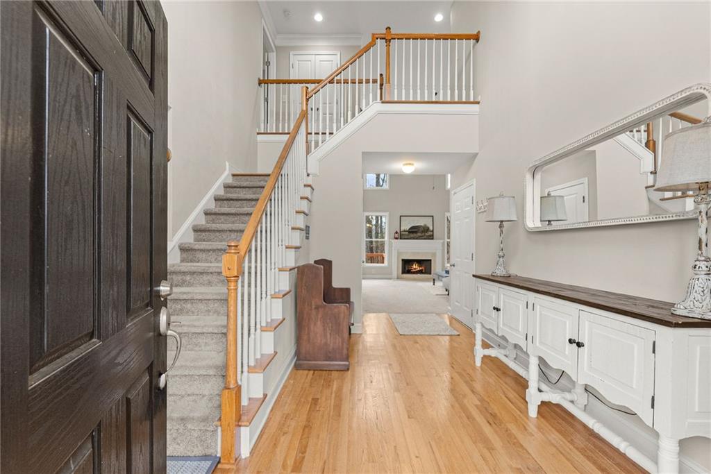 5987 Wellington Avenue