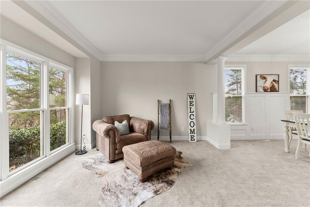 5987 Wellington Avenue