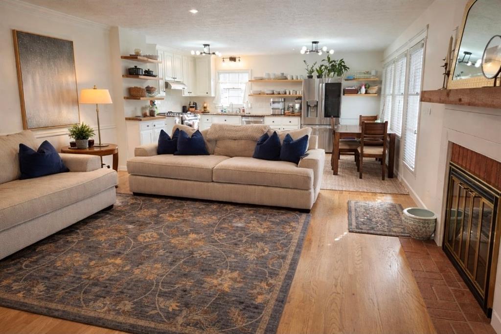 2752 Saddle Ridge Lake Drive