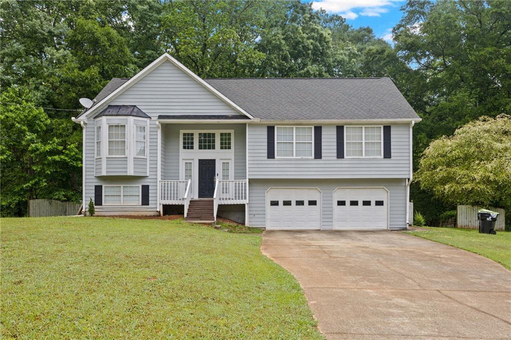 173 Kingswood Drive, Ellenwood, Georgia image 1