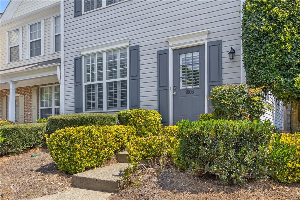 1005 Whitestone Ridge