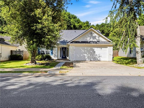 Homes For Sale - 821 Freedom Walk<br/> Locust Grove, GA 30248