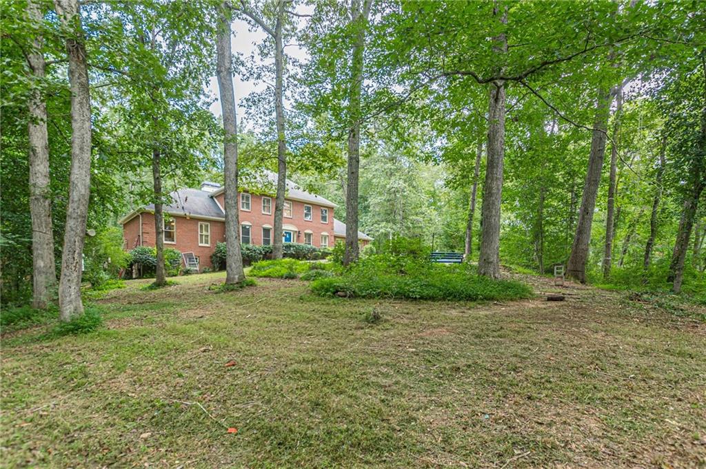5690 Highway 166