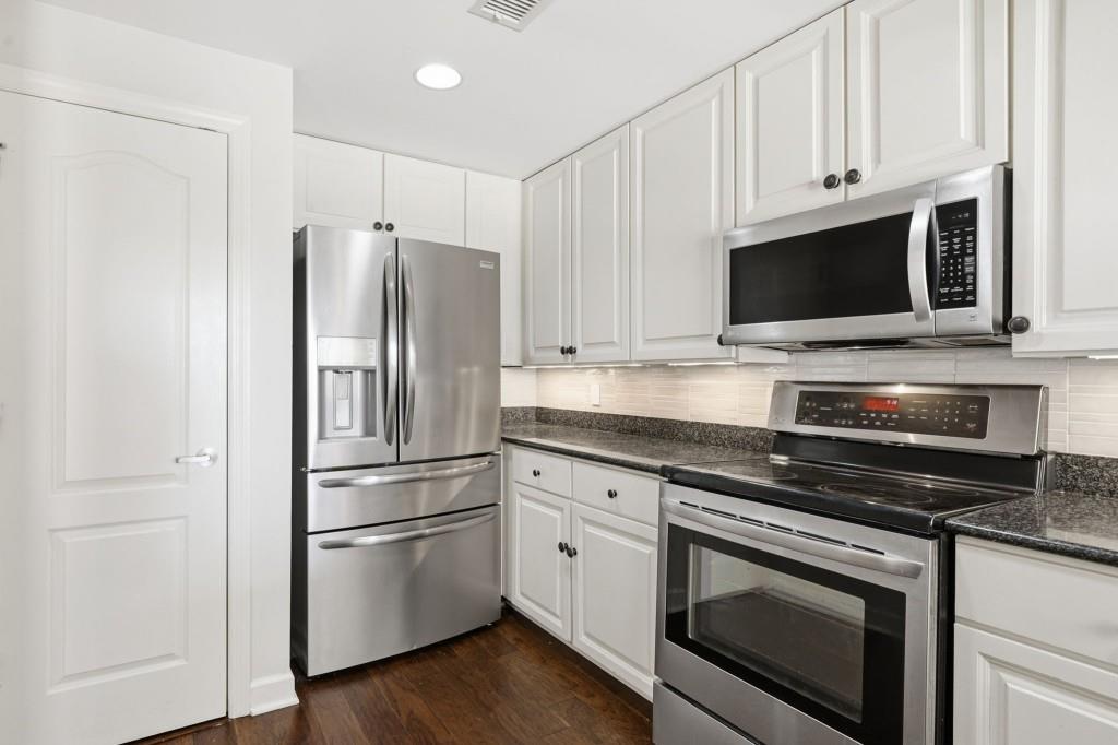 195 14th Street 1602