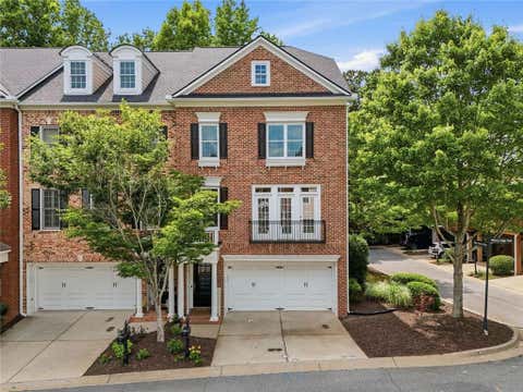 Photo of 5511 Waters Edge Trail, Roswell, GA 30075 (MLS # 7827419)