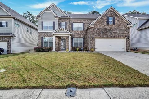 210 Fanleaf Drive Fairburn GA 30213