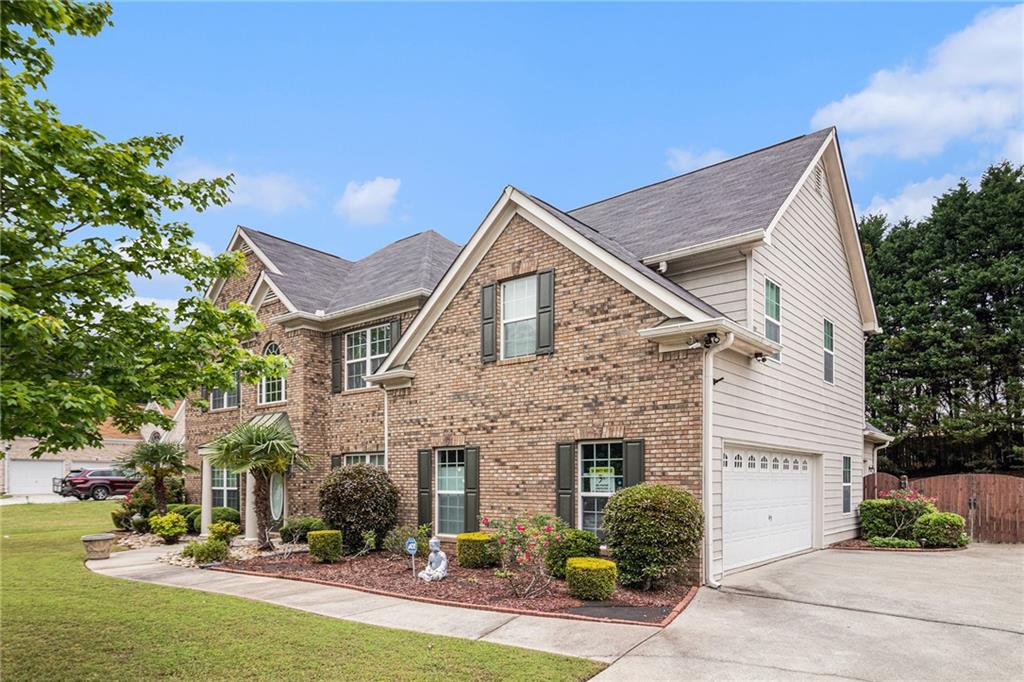 4765 Smokestone Drive, Douglasville, Georgia image 3