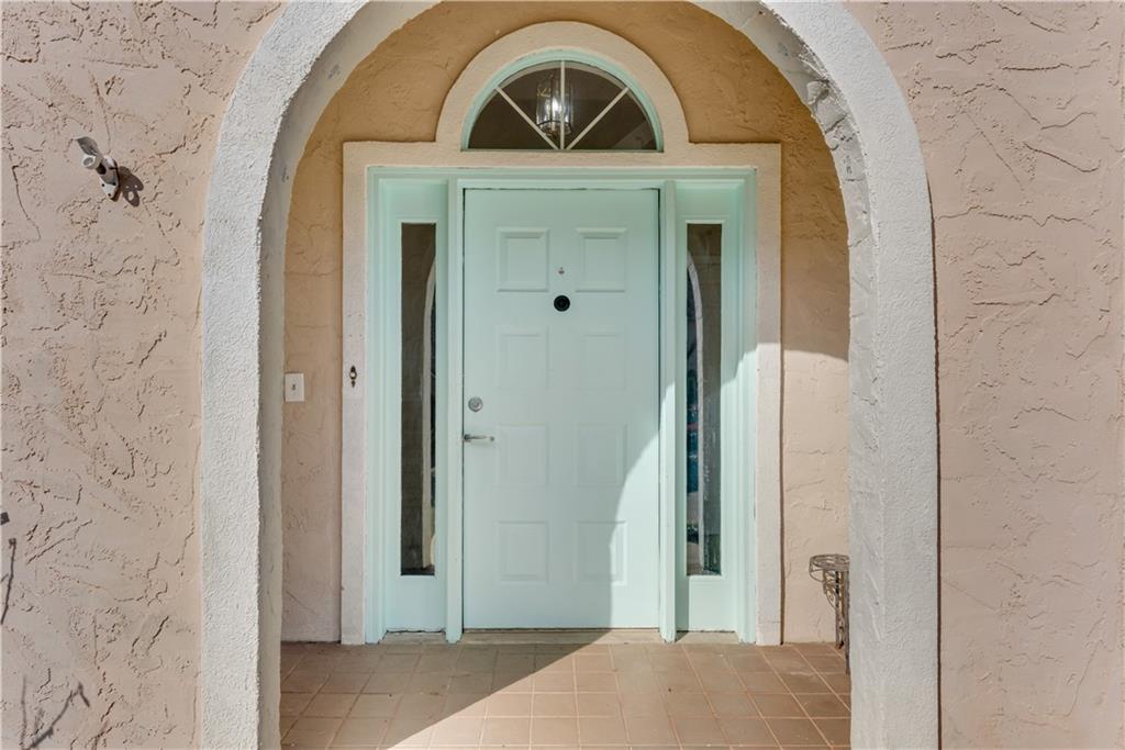 4203 Lakes End Drive NW