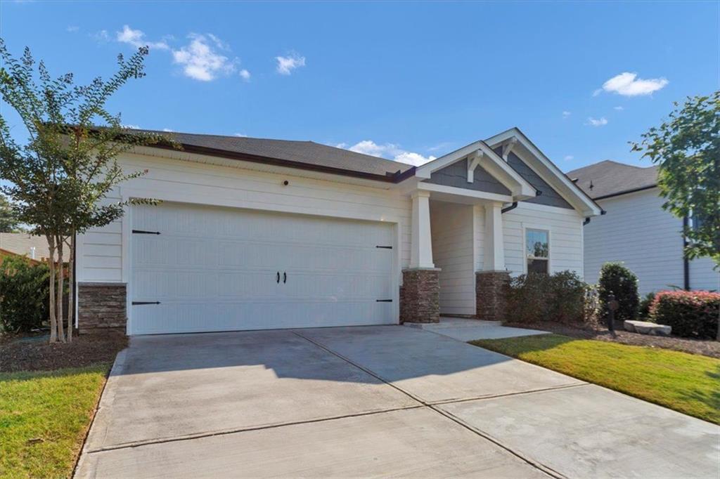 703 STATELY Drive
