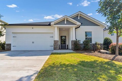 703 STATELY Drive Woodstock GA 30188