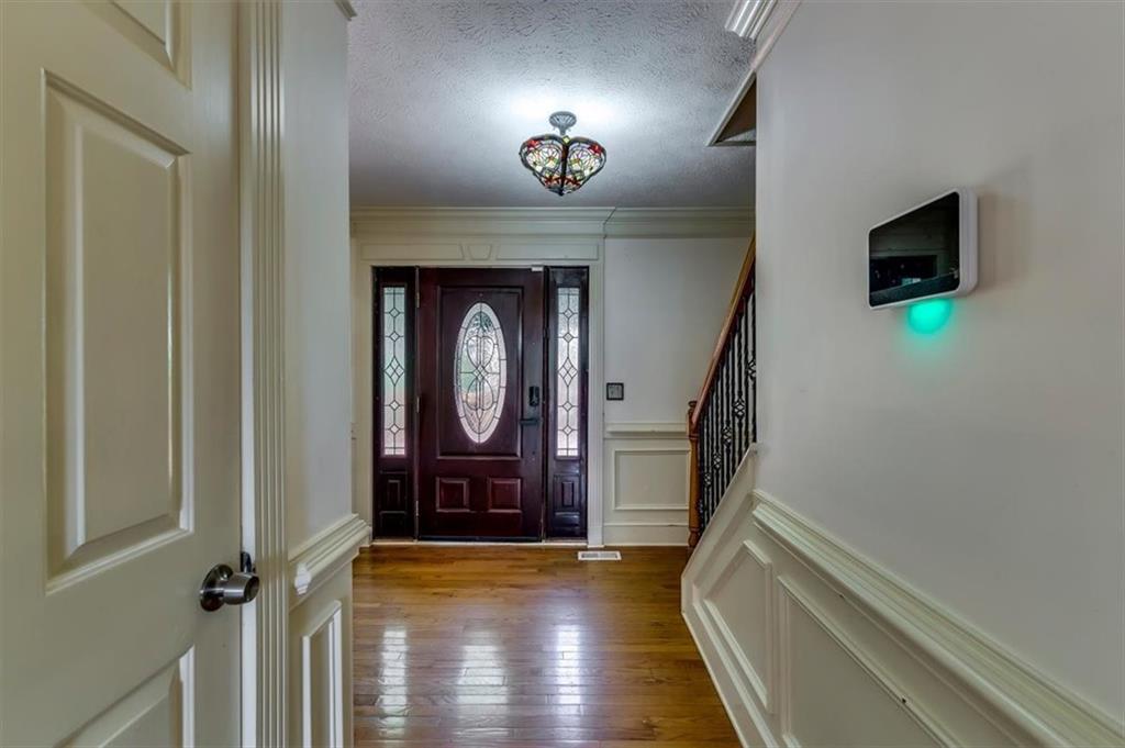 6963 Whispering Oaks Court
