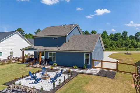 A home in Flowery Branch