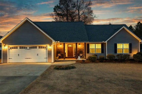 Homes For Sale - 50 Central Grove Road<br/> Rome, GA 30165