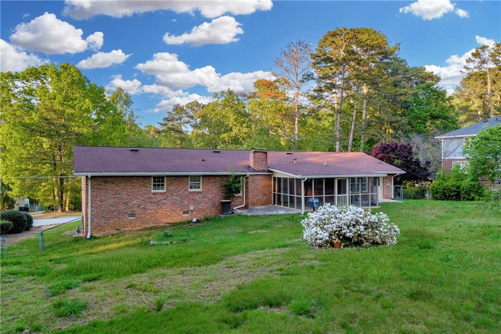 2027 Kensington High Street, Lilburn, Georgia image 43