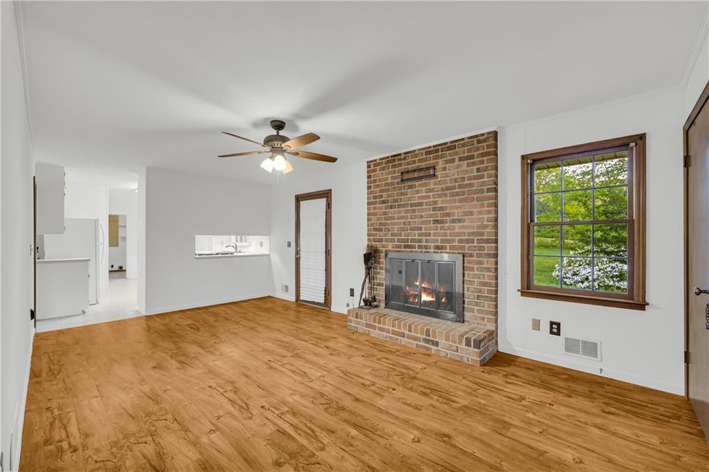 2027 Kensington High Street, Lilburn, Georgia image 22