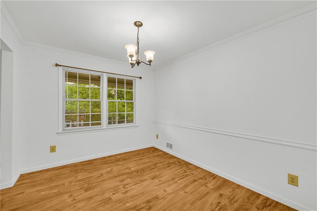 2027 Kensington High Street, Lilburn, Georgia image 11