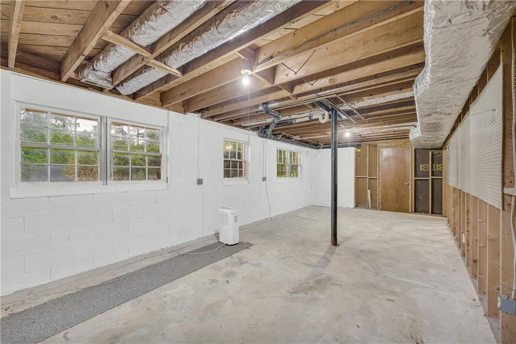 2027 Kensington High Street, Lilburn, Georgia image 38