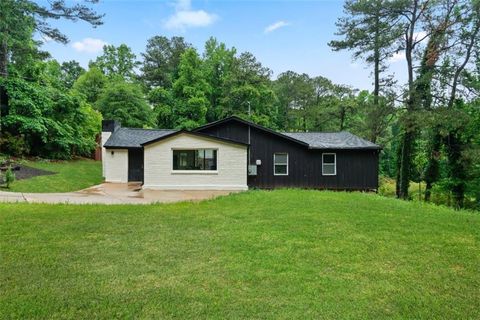 Photo of 980 Porter Road, Decatur, GA 30032 (MLS # 7712807)