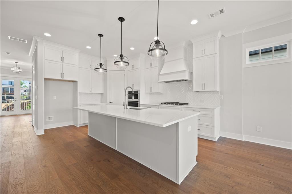 South on Main - Residential