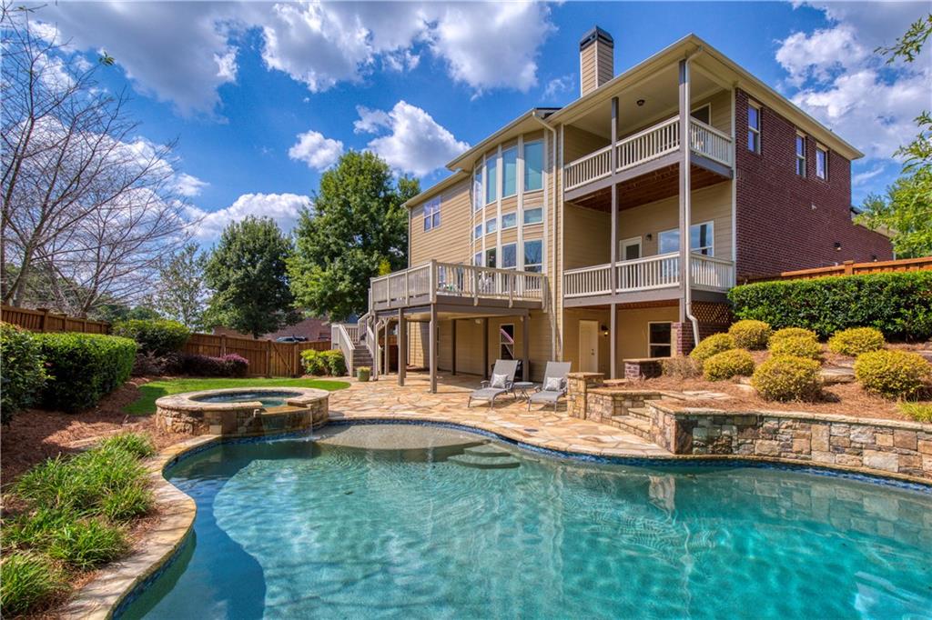 11001 Estates Circle