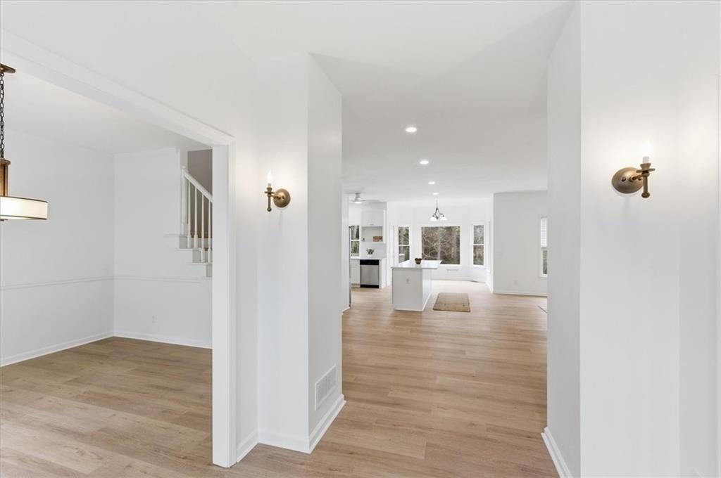 3560 Rosewicke Drive