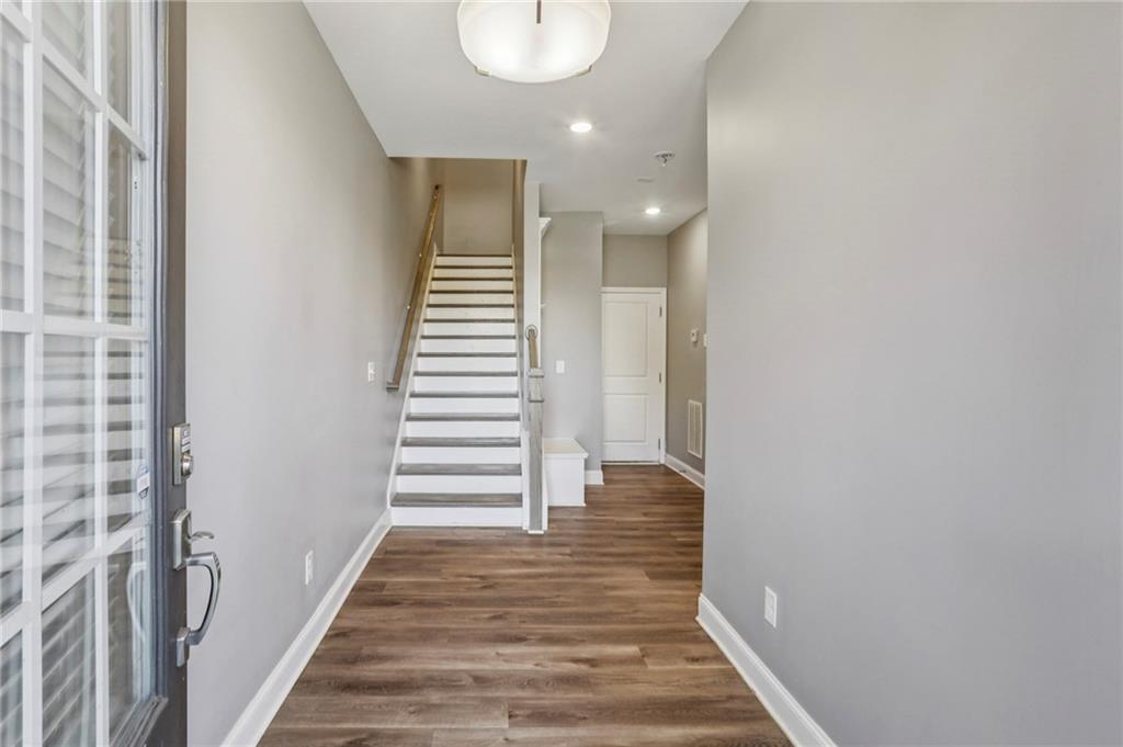 2517 Painted Buckeye SE