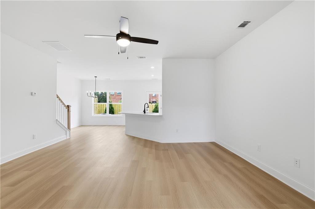 306 Heron Street 16
