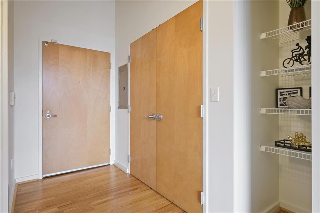 640 Glen Iris Drive NE 403