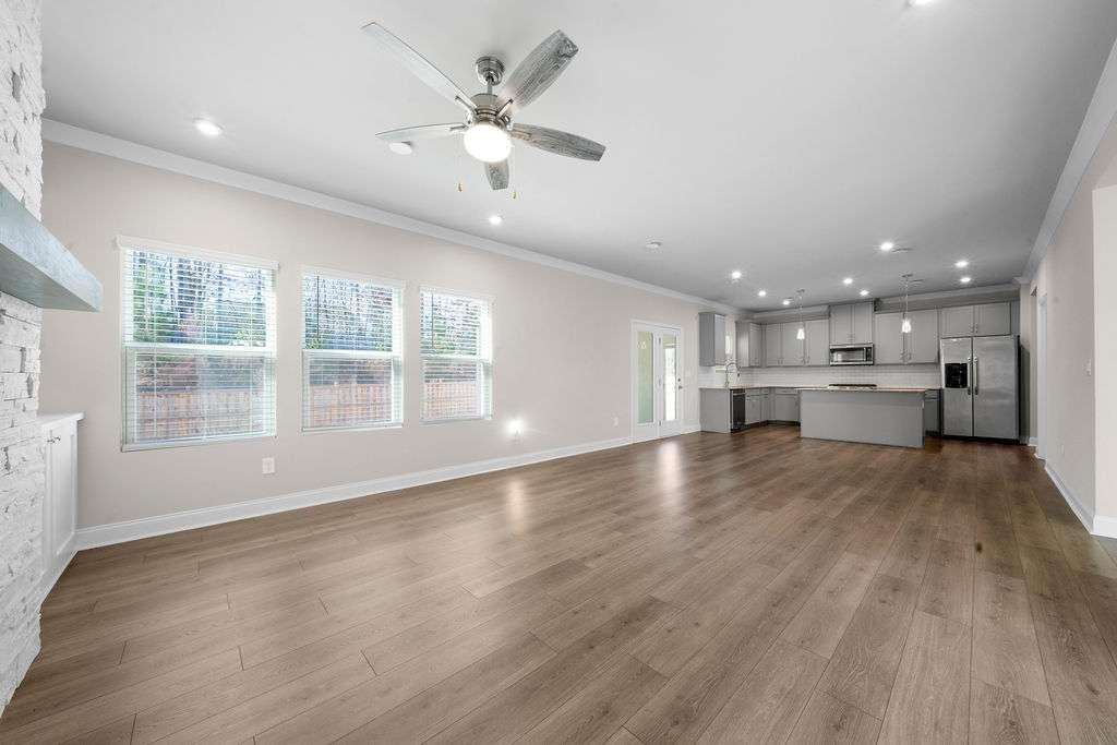 272 Broadstone Boulevard